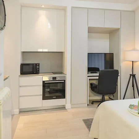 Bw Διαμέρισμα Βελιγράδι