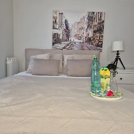 公寓 Bw 贝尔格莱德